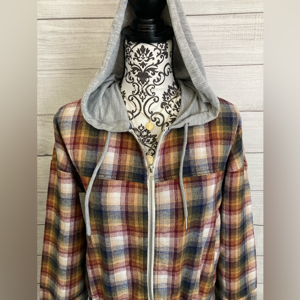 NEW LOOK | NWT Women’s Plaid Cropped Zip Up Hoodie - Picture 2 of 6